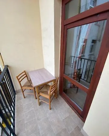 Vitkova With Balcony Appartement